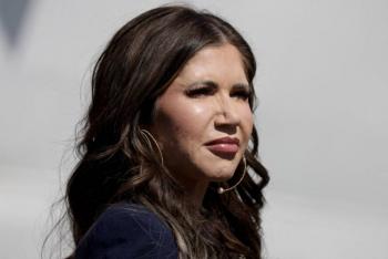 Sheinbaum prev&eacute; di&aacute;logo cordial con Kristi Noem sobre seguridad y migraci&oacute;n