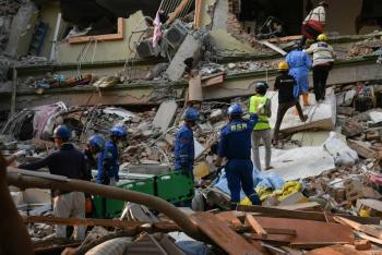 Siguen las operaciones de rescate tras el sismo que dejó 1.700 muertos en Birmania