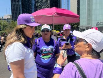 María Teresa Ealy Díaz marchó contra impunidad en caso Cuauhtémoc Blanco y de violentadores de mujeres