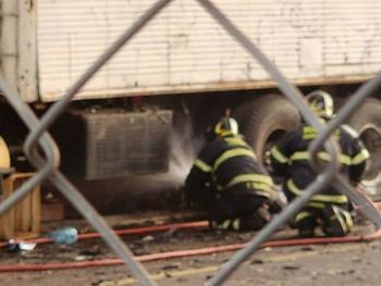 Incendio en Iztapalapa moviliza cuerpos de emergencia en la colonia Central de Abastos