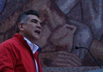 Alejandro Moreno se defiende en video: 