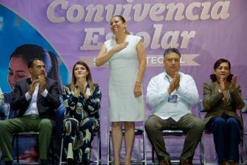Inaugura Laura Artemisa primer Foro para la Construcci&oacute;n de una Convivencia Escolar Sana