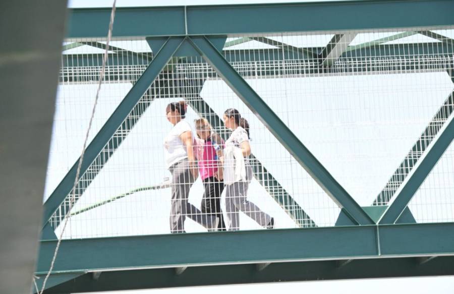 Nuevo puente peatonal en Soledad mejora seguridad y movilidad