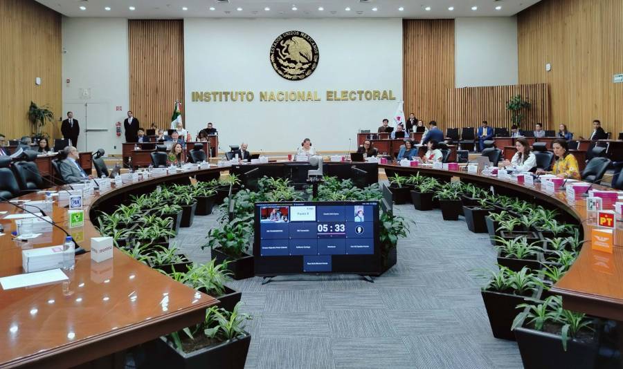 INE inicia auditoría a partidos políticos por inconsistencias fiscales en 2022 y 2023