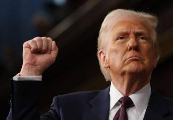Trump arremete contra el T-MEC y sacude el peso mexicano
