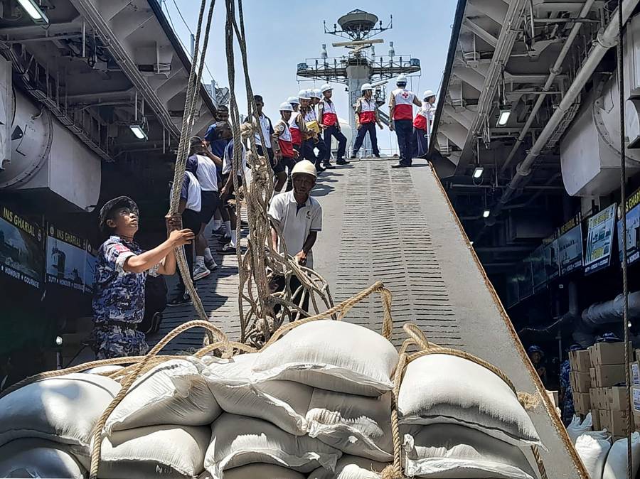 El balance del terremoto en Birmania ya supera los 3,300 muertos