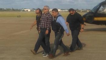 Exgobernador Tomás Yarrington es deportado a México desde EE.UU.