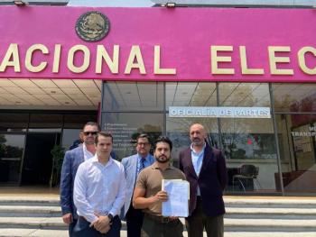 Organizaciones civiles denuncian, ante el INE, 11 candidaturas 