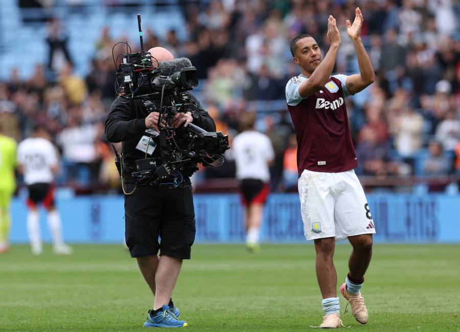 Tielemans mantiene al Villa en la lucha por un puesto en la Liga de Campeones
