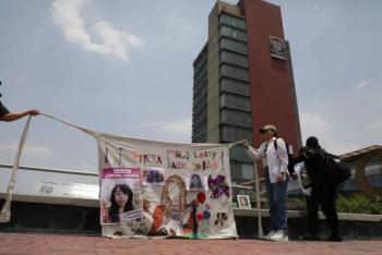Marchan en CU a ocho años del feminicidio de Lesvy Berlín Rivera Osorio y exigen justicia para víctimas de la UNAM