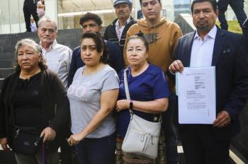 Víctimas del colapso en Línea 12 exigen indemnización justa de Grupo CARSO, de Carlos Slim, y cumplimiento de resolución judicial