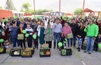 DIF ESTATAL PREPARA DESAYUNOS ESCOLARES CON PRODUCTOS LOCALES