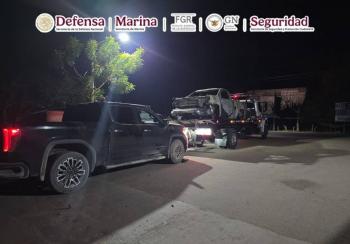 Marina asegura vehículos, cartuchos y ponchallantas tras denuncia ciudadana en Escuinapa, Sinaloa