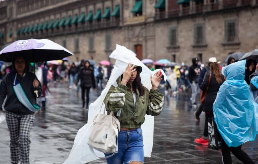 Activan Alerta Amarilla por fuertes lluvias en 13 alcaldías de la CDMX