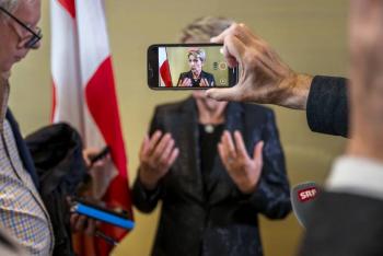 Estados Unidos y China negocian aranceles a Trump en Ginebra