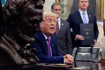 Trump aceptará avión de lujo de la familia real de Qatar