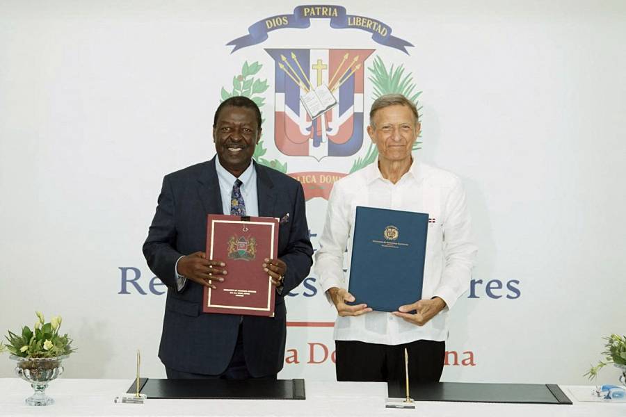 Kenia pide apoyo a Dominicana para lograr más cooperación internacional en Haití