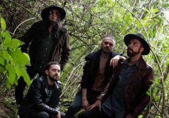 Both Faces presenta 'Intruso //Confuso'  Una canción para moverse con fiereza