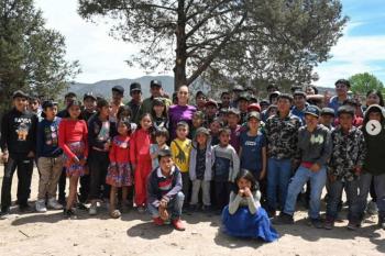Sheinbaum restituye más de 820 hectáreas a pueblos indígenas en la Sierra Tarahumara