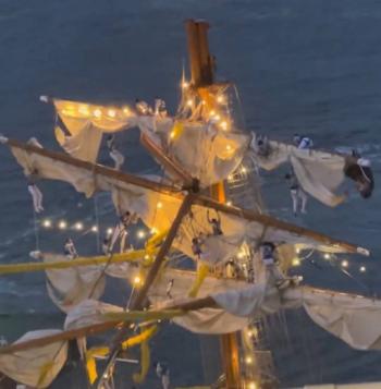 Pierden la vida dos tripulantes en el choque del buque mexicano Cuauhtemoc