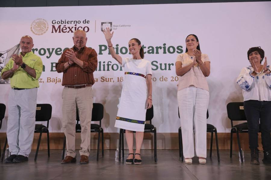Ariadna Montiel se reúne con personal de enfermería del programa Salud Casa por Casa; afinan estrategia de prevención