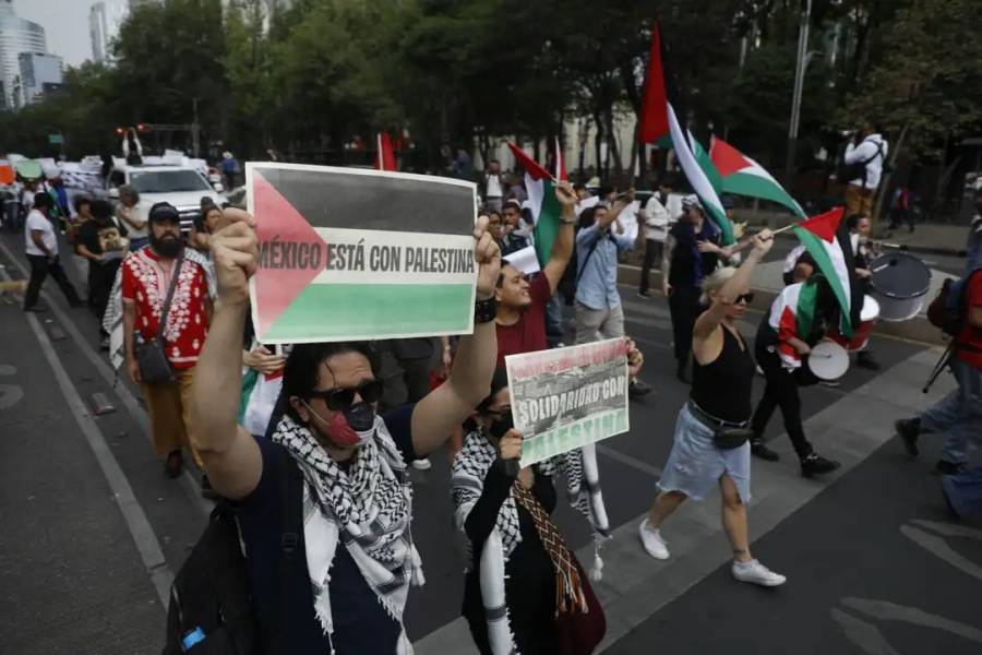 A 77 años del Nakba, cientos marchan en CDMX en solidaridad con Palestina y denuncian genocidio