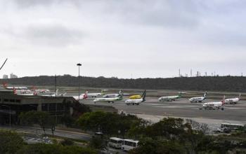 Venezuela suspende de nuevo la conexión aérea con Colombia