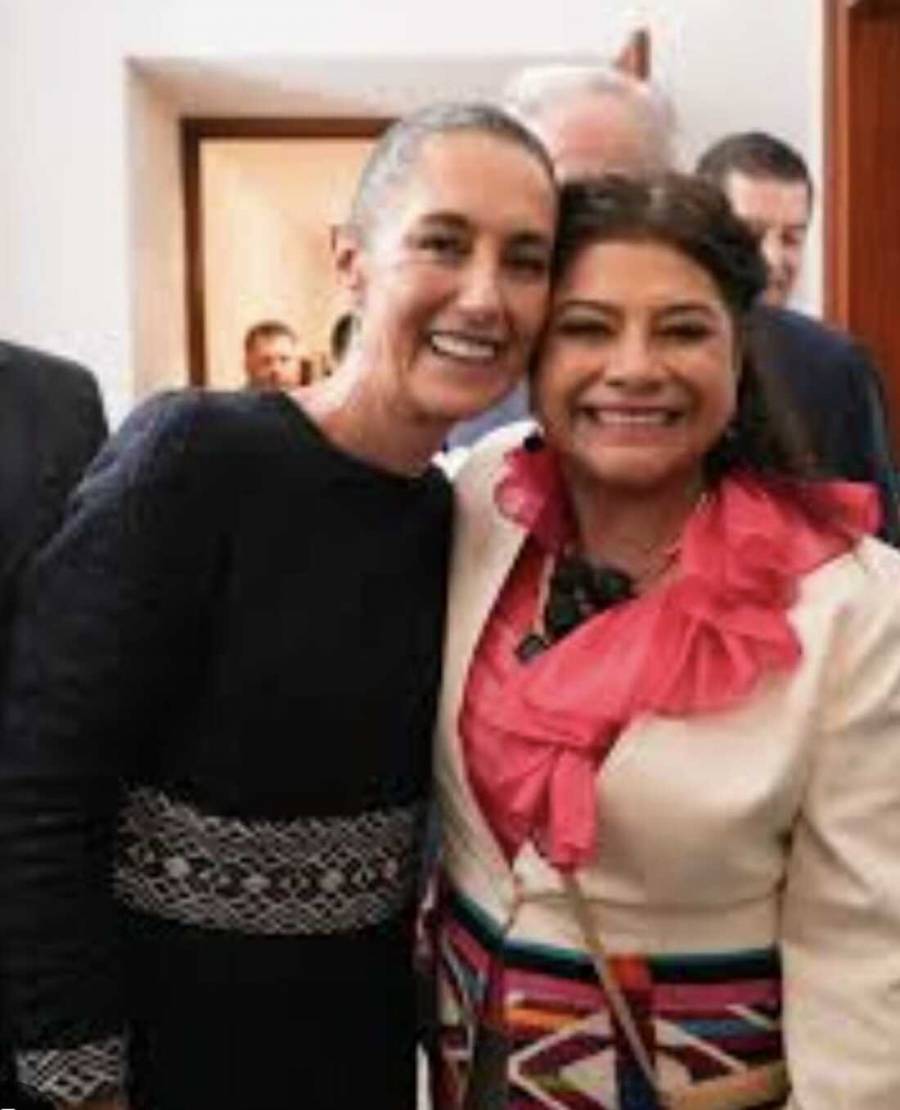 Sheinbaum consuela con abrazo a Brugada, asegura que no está sola, ni el GCDMX y los mexicanos