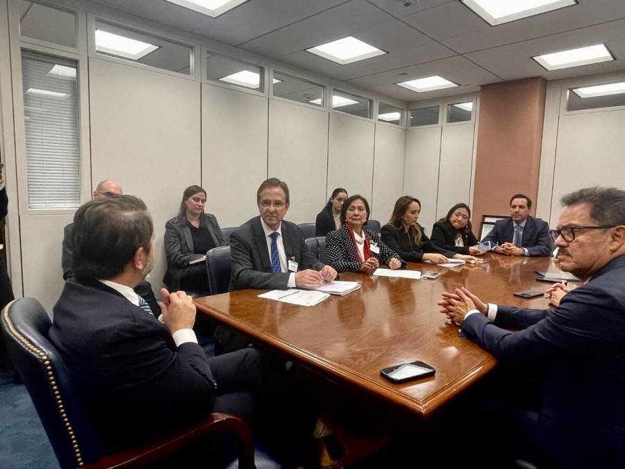 Alerta por impuesto a remesas en EEUU: afectaría a más de medio millón de adultos mayores en México