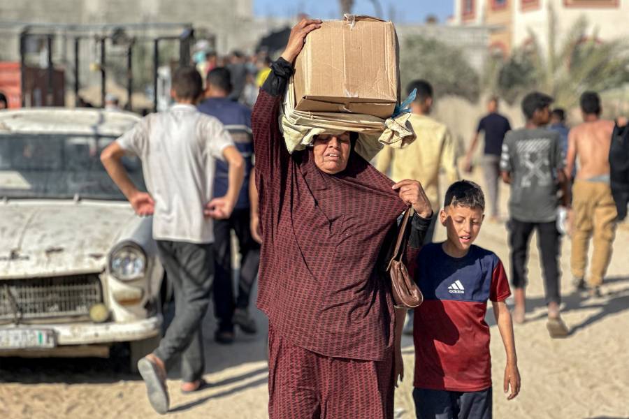 Caos durante distribución de alimentos en Gaza; se reportan disparos mientras palestinos intentan acceder a la ayuda 