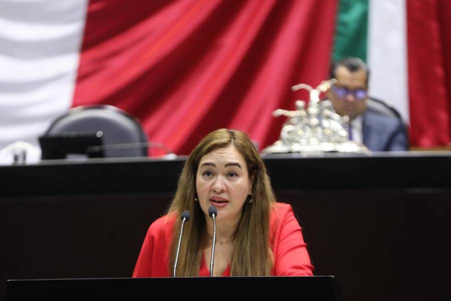 Diputada del PRI, Mónica Sandoval, termina hospitalizada tras agresión de policías en Peralvillo