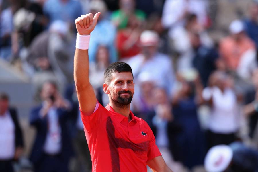 Novak Djokovic alcanza las 100 victorias en Roland Garros y avanza a cuartos de final sin ceder un set