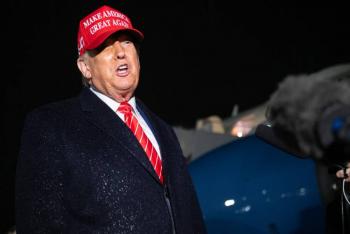 Trump responsabiliza a la política migratoria de Biden por ataque en Colorado con cócteles molotov