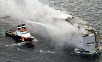 Incendio en el buque Morning Midas obliga a evacuar a su tripulación cerca de Alaska
