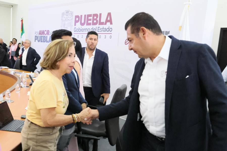 Anuncian micrositio con directorio de huellas dactilares en reunión con madres buscadoras