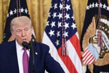 Trump dice a Iraacuten que alcance un acuerdo o se expone a ataques maacutes brutales