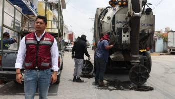 Omar Muñoz supervisa labores de desazolve previo a la Feria de Cuautlancingo