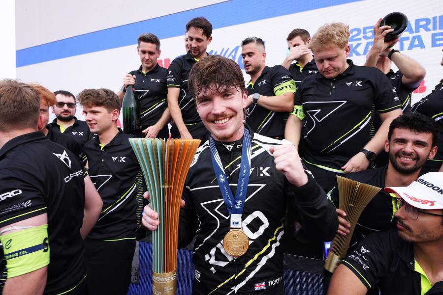 Dan Ticktum logra su primera victoria en la Fórmula E 2025 durante el Jakarta E-Prix