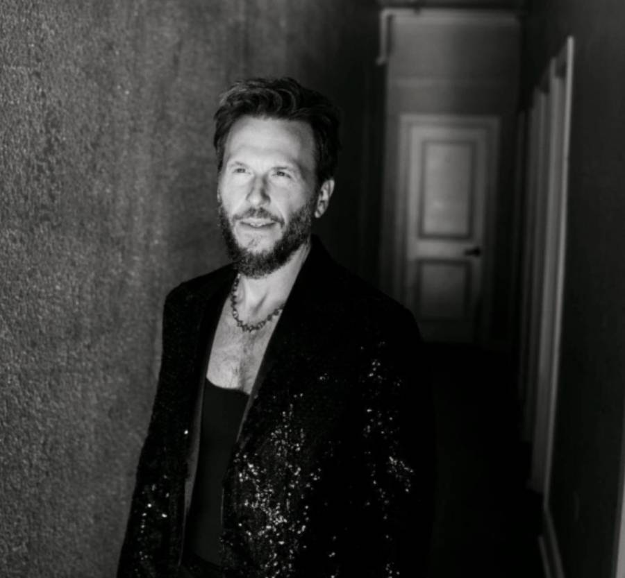 NOEL SCHAJRIS PRESENTA “UNO NO ES UNO” UN ÁLBUM RENOVADO QUE CELEBRA LA MÚSICA, LA AUTENTICIDAD Y LA INDEPENDENCIA ARTÍSTICA