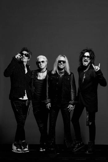 MOTLEY CRUE LANZAN UNA NUEVA VERSIÓN DE 'HOME SWEET HOME'  CON LA ICÓNICA DOLLY PARTON