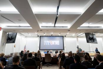 Economia de Estados Unidos se contrae 0.5 % en el primer trimestre de 2025 por debilidad del consumo