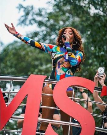 Desfile del Orgullo LGBT+ en São Paulo: Impacto récord en el turismo y celebración de la diversidad de edades