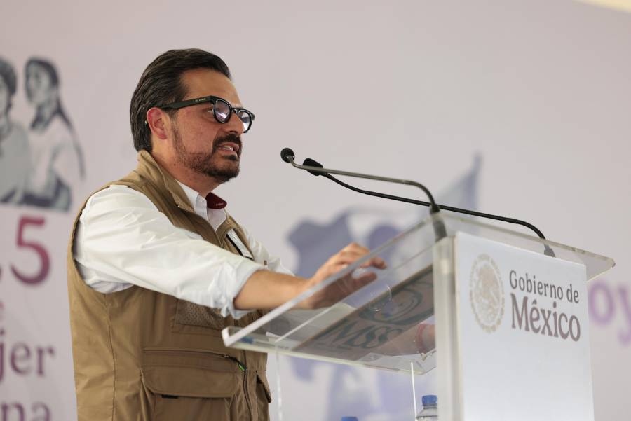 Zoe Robledo destaca fortalecimiento del IMSS-Bienestar