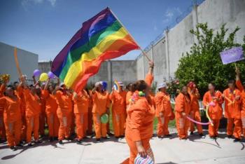 Guanajuato celebra por primera vez bodas y marchas LGBT+ dentro de sus cárceles