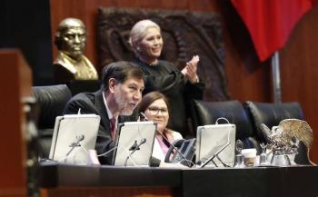 Nombramiento de López-Gatell en la OMS desata enfrentamiento en el Senado durante debate por Guardia Nacional