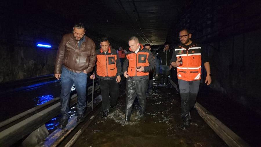 Adrián Rubalcava coordinó en campo la reapertura de la Línea 8 del Metro   