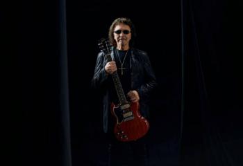 Gibson se une al regreso histórico de Black Sabbath en Birmingham con causa benéfica