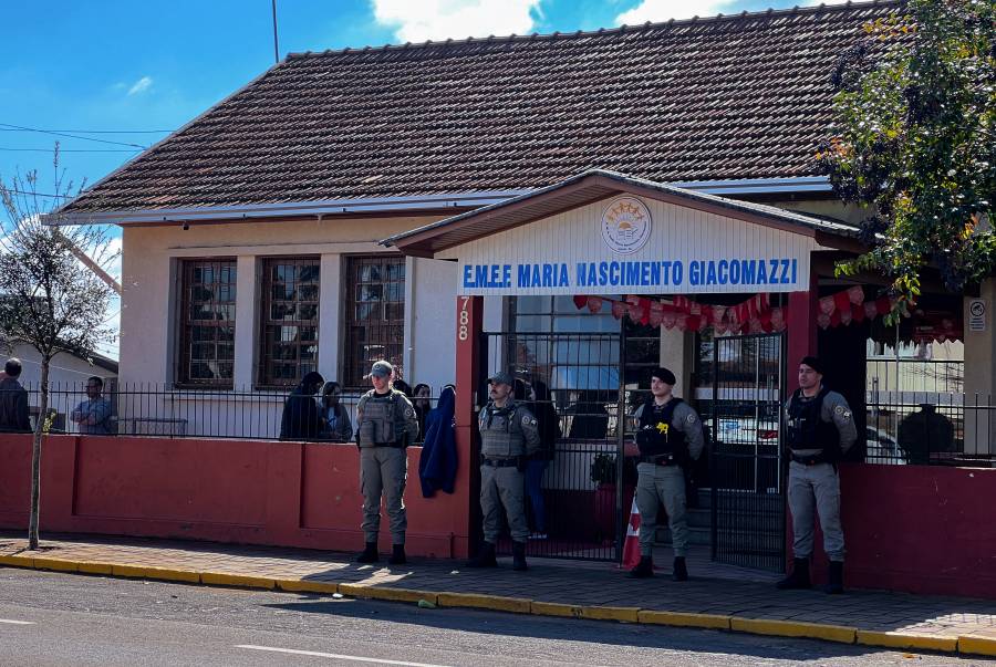 Ataque de adolescentes en escuela de Brasil mata a un niño y hiere a dos más