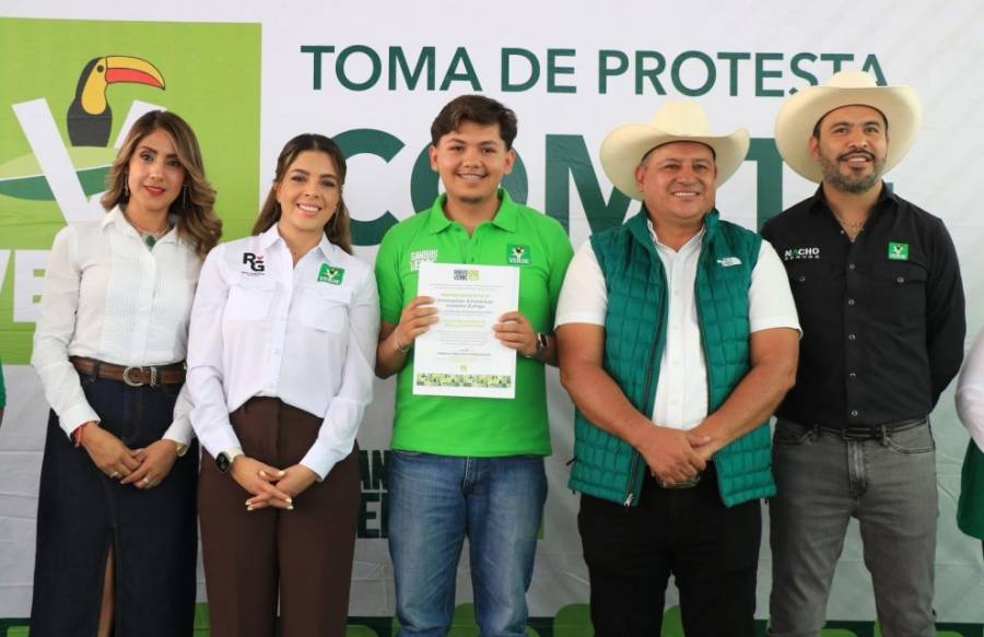 Senadora Ruth González toma protesta a comités municipales del PVEM en V. de Arriaga y Mexquitic