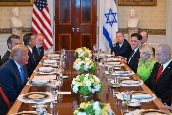 Trump se reúne de nuevo con Netanyahu para poner fin a 